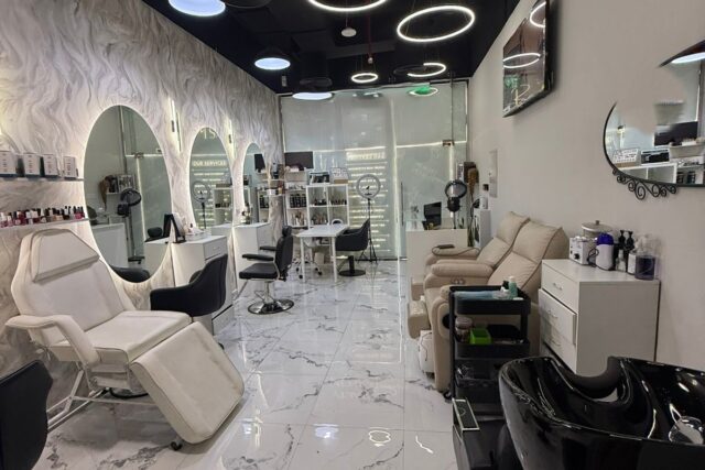 Fully Equipped Salon in Jumeirah Garden City for Sale