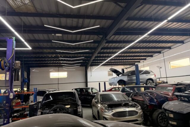 Warehouse (Auto Workshop) for Sale